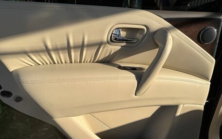 Infiniti QX56, 2011 год, 4 050 000 рублей, 20 фотография