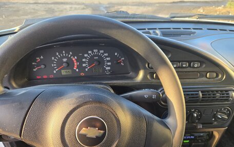 Chevrolet Niva I рестайлинг, 2017 год, 720 000 рублей, 9 фотография