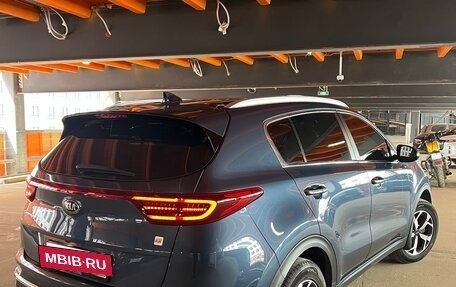 KIA Sportage IV рестайлинг, 2019 год, 2 480 000 рублей, 3 фотография