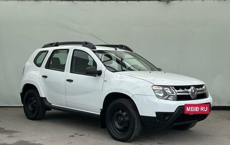 Renault Duster I рестайлинг, 2017 год, 1 282 000 рублей, 2 фотография