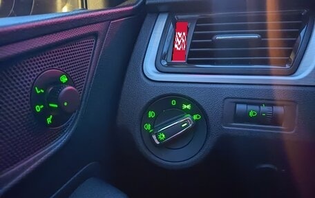 Skoda Rapid I, 2016 год, 1 300 000 рублей, 15 фотография