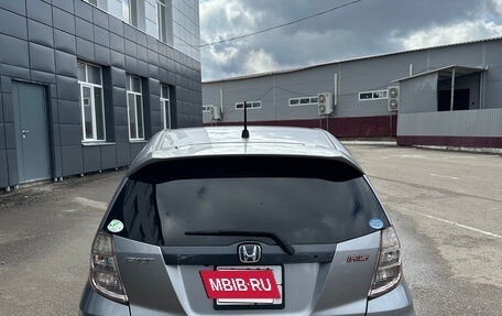 Honda Fit III, 2011 год, 1 050 000 рублей, 3 фотография