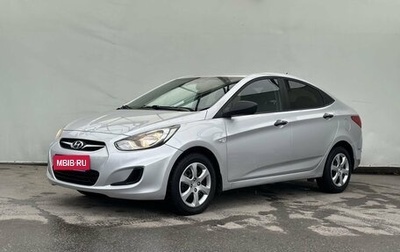 Hyundai Solaris II рестайлинг, 2013 год, 881 000 рублей, 1 фотография