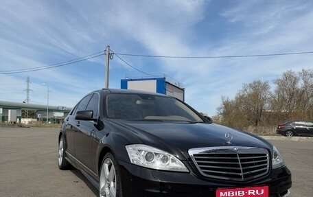 Mercedes-Benz S-Класс, 2012 год, 2 500 000 рублей, 1 фотография