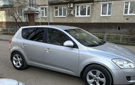 KIA cee'd I рестайлинг, 2009 год, 500 000 рублей, 3 фотография