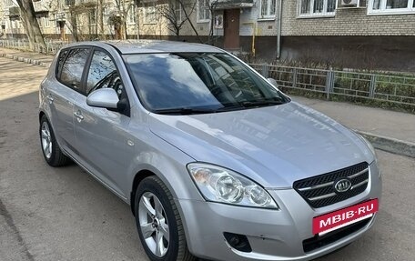 KIA cee'd I рестайлинг, 2009 год, 500 000 рублей, 2 фотография