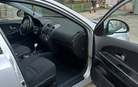 KIA cee'd I рестайлинг, 2009 год, 500 000 рублей, 10 фотография