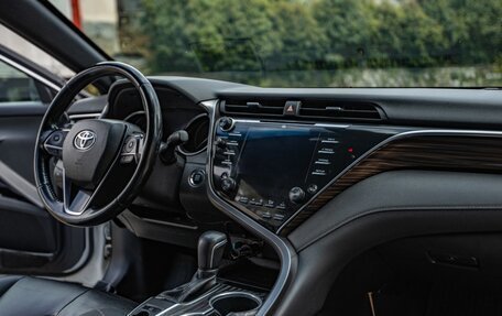 Toyota Camry, 2019 год, 3 580 000 рублей, 21 фотография