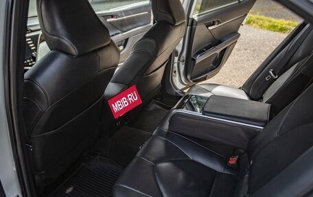 Toyota Camry, 2019 год, 3 580 000 рублей, 20 фотография