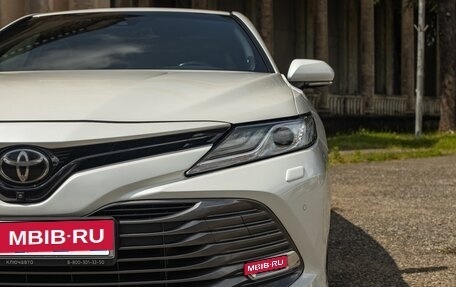 Toyota Camry, 2019 год, 3 580 000 рублей, 12 фотография