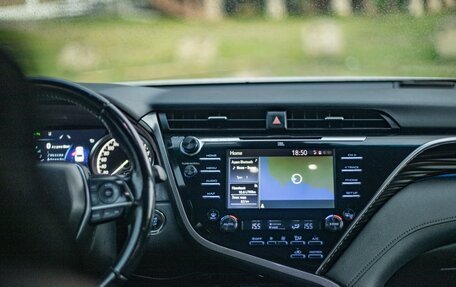 Toyota Camry, 2019 год, 3 580 000 рублей, 30 фотография