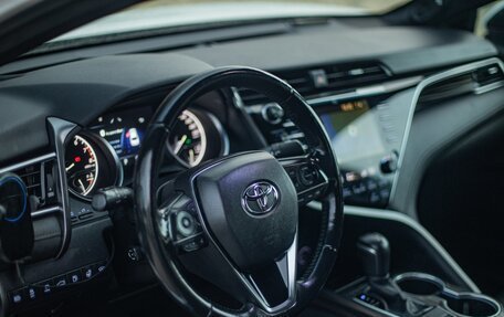 Toyota Camry, 2019 год, 3 580 000 рублей, 27 фотография