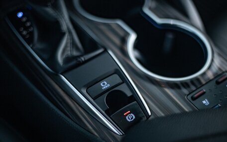 Toyota Camry, 2019 год, 3 580 000 рублей, 36 фотография