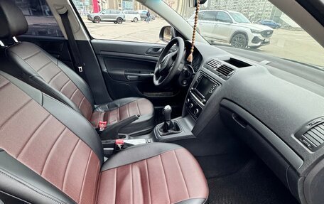 Skoda Octavia, 2010 год, 550 000 рублей, 12 фотография