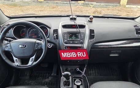 KIA Sorento II рестайлинг, 2015 год, 1 790 000 рублей, 2 фотография