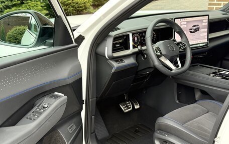 Volkswagen Teramont, 2026 год, 6 080 000 рублей, 15 фотография