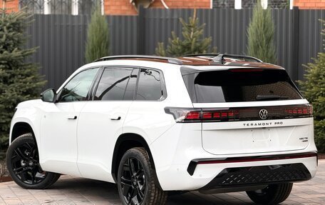 Volkswagen Teramont, 2026 год, 6 080 000 рублей, 13 фотография