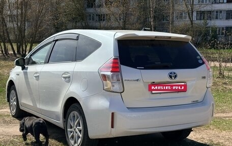 Toyota Prius Alpha I (ZVW40/41), 2015 год, 1 877 000 рублей, 12 фотография