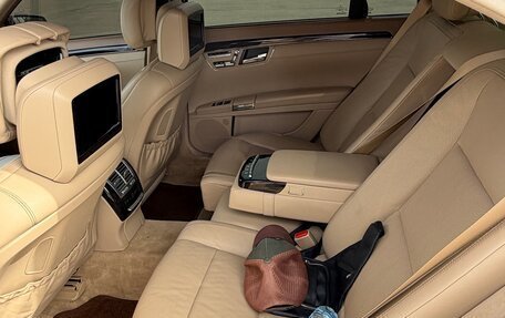 Mercedes-Benz S-Класс, 2012 год, 2 500 000 рублей, 5 фотография