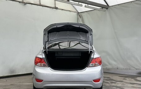 Hyundai Solaris II рестайлинг, 2013 год, 881 000 рублей, 7 фотография