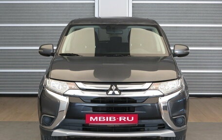 Mitsubishi Outlander III рестайлинг 3, 2017 год, 1 795 000 рублей, 14 фотография