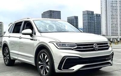 Volkswagen Tiguan II, 2022 год, 4 000 980 рублей, 1 фотография