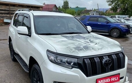 Toyota Land Cruiser Prado 150 рестайлинг 2, 2018 год, 6 000 000 рублей, 1 фотография