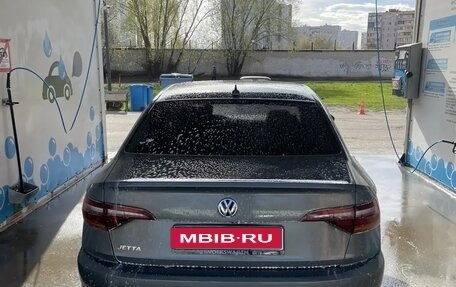 Volkswagen Jetta VII, 2018 год, 1 650 000 рублей, 1 фотография