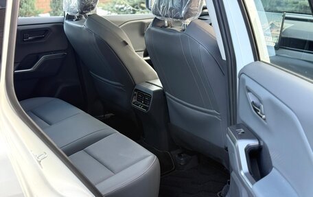 Toyota RAV4, 2026 год, 4 250 000 рублей, 24 фотография