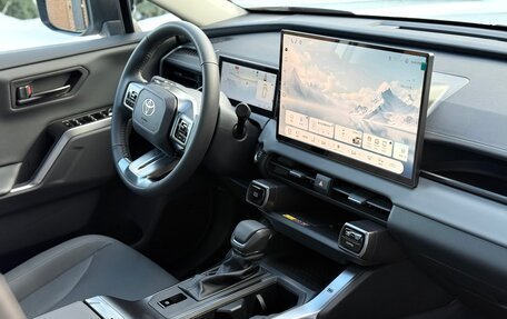 Toyota RAV4, 2026 год, 4 250 000 рублей, 21 фотография