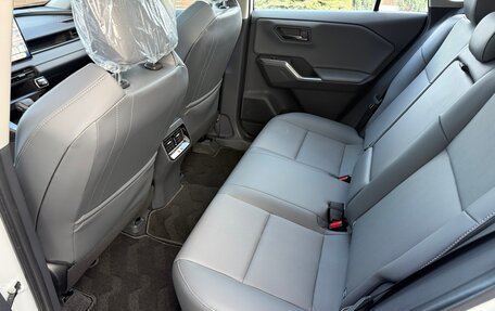 Toyota RAV4, 2026 год, 4 250 000 рублей, 29 фотография