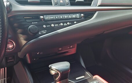 Lexus ES VII, 2020 год, 4 450 000 рублей, 23 фотография