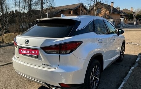 Lexus RX IV рестайлинг, 2020 год, 5 470 000 рублей, 4 фотография