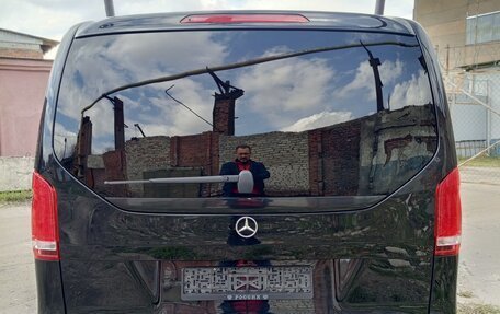 Mercedes-Benz V-Класс, 2016 год, 4 300 000 рублей, 6 фотография