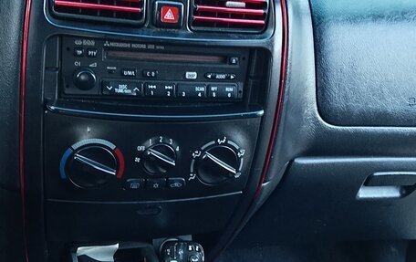 Mitsubishi Space Star I рестайлинг, 2004 год, 370 000 рублей, 9 фотография