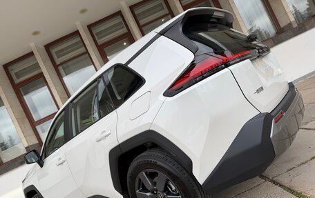 Toyota RAV4, 2026 год, 4 260 000 рублей, 2 фотография