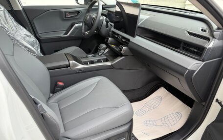Toyota RAV4, 2026 год, 4 260 000 рублей, 13 фотография