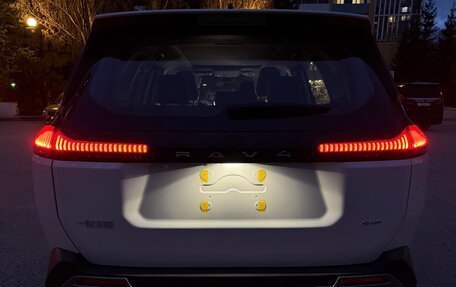 Toyota RAV4, 2026 год, 4 260 000 рублей, 9 фотография