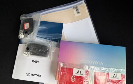 Toyota RAV4, 2026 год, 4 260 000 рублей, 34 фотография