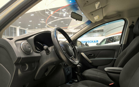 Renault Sandero II рестайлинг, 2018 год, 722 000 рублей, 20 фотография