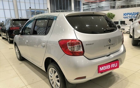 Renault Sandero II рестайлинг, 2018 год, 722 000 рублей, 11 фотография