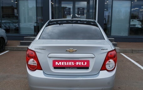 Chevrolet Aveo III, 2015 год, 710 000 рублей, 6 фотография