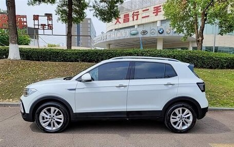 Volkswagen T-Cross I, 2023 год, 1 680 000 рублей, 3 фотография