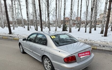 Hyundai Sonata IV рестайлинг, 2011 год, 800 000 рублей, 7 фотография