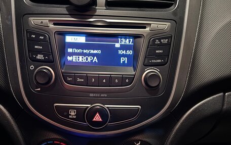 Hyundai Solaris II рестайлинг, 2016 год, 1 250 000 рублей, 13 фотография