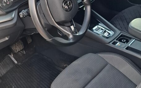 Skoda Octavia IV, 2020 год, 1 750 000 рублей, 10 фотография