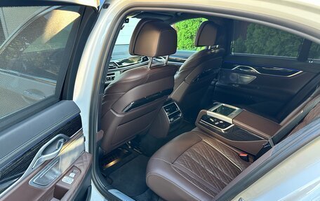 BMW 7 серия, 2021 год, 8 350 000 рублей, 16 фотография