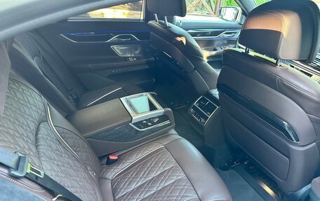 BMW 7 серия, 2021 год, 8 350 000 рублей, 38 фотография