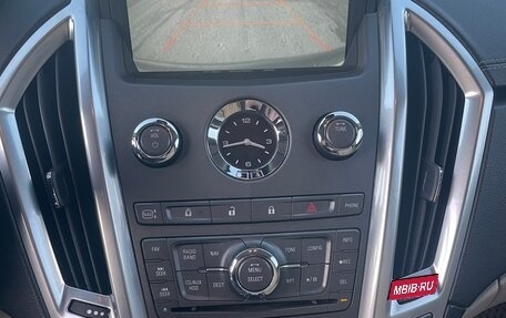 Cadillac SRX II рестайлинг, 2010 год, 990 000 рублей, 13 фотография