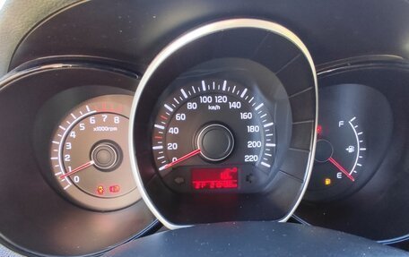 KIA Rio III рестайлинг, 2016 год, 849 000 рублей, 10 фотография